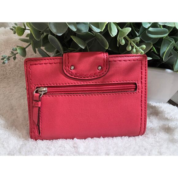 Coach 2010 Signature C Canvas Turnlock Flap Crossbody with Matching Wallet - Picture 13 of 14